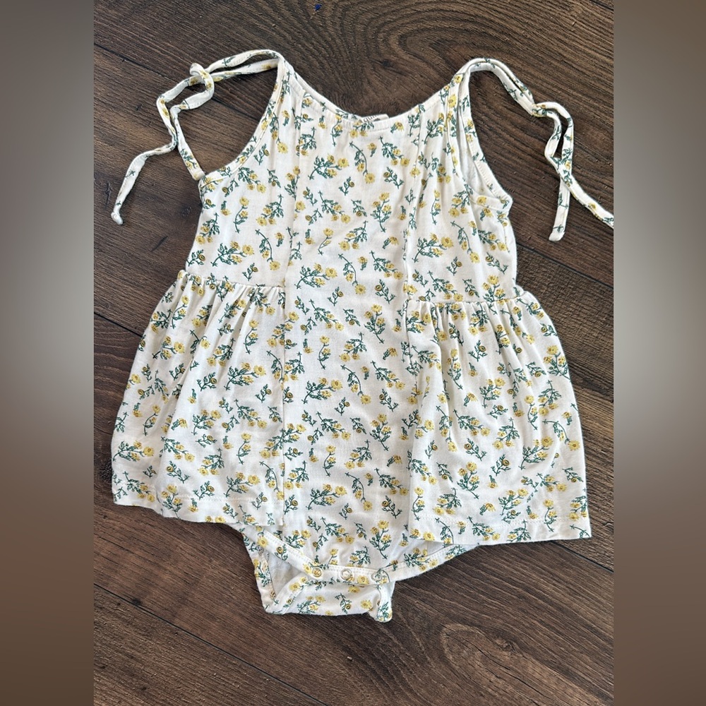 2T Kate Quinn ballerina